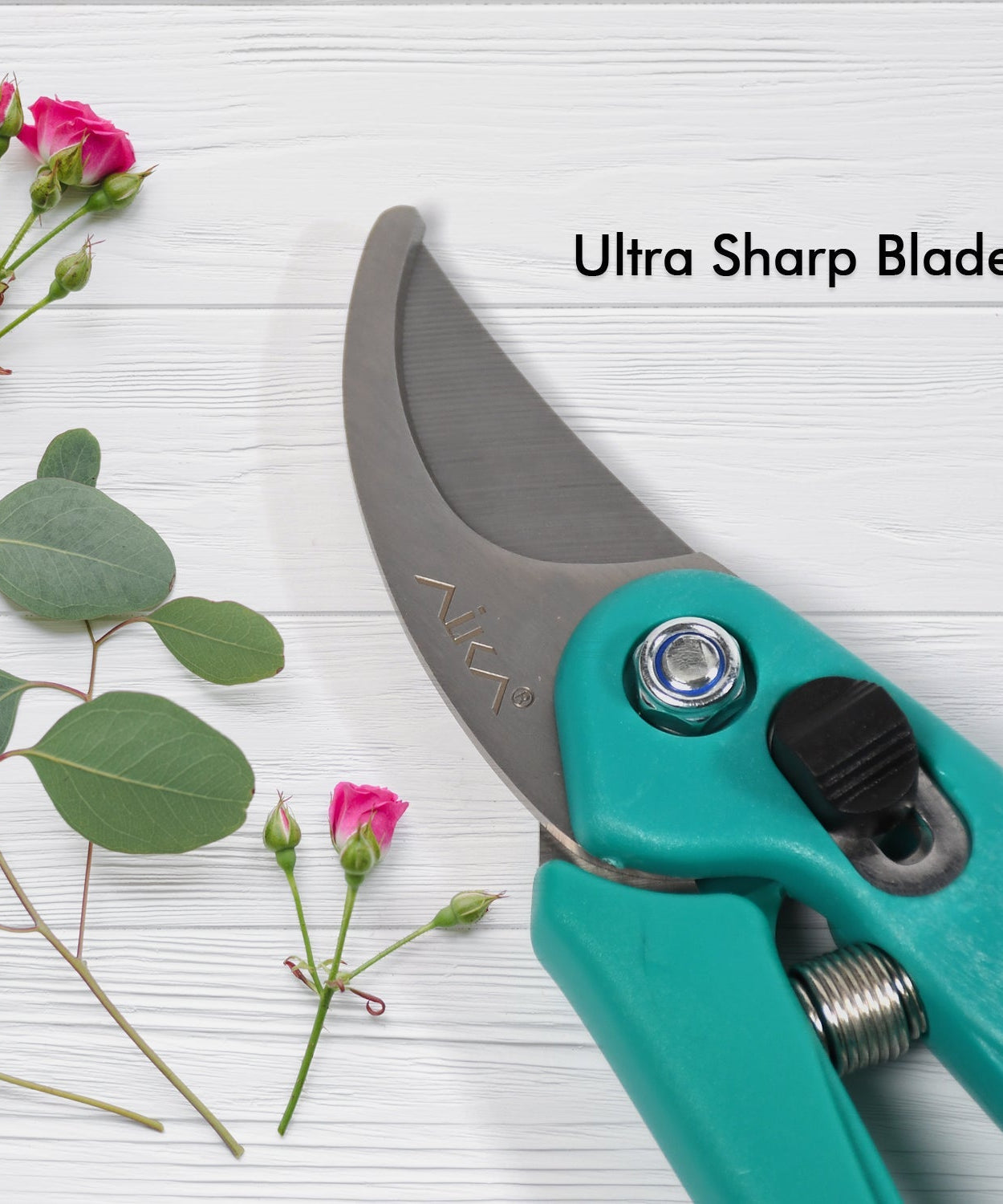 Gardening tool for cutting wood branches