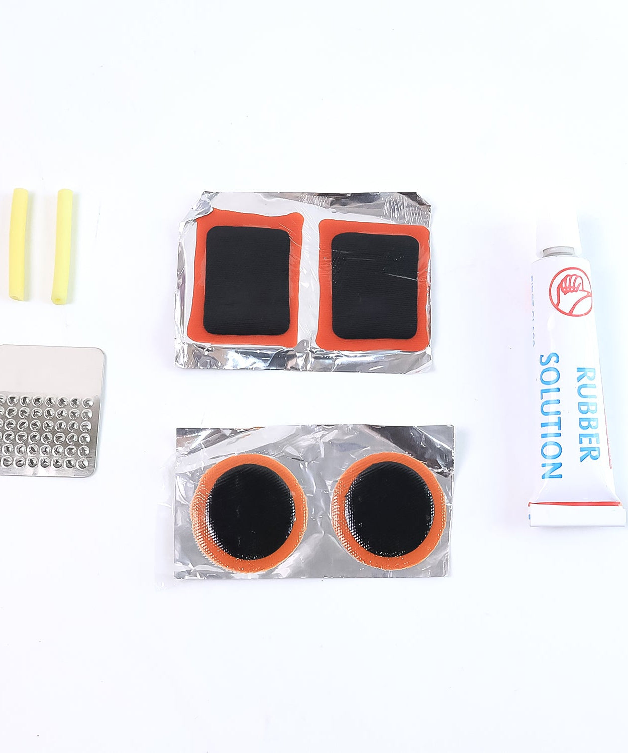 Bicycle Tire Repair Kit Puncture Repair Set with Adhesive Portable Tools (Mix Design / 1 Set)