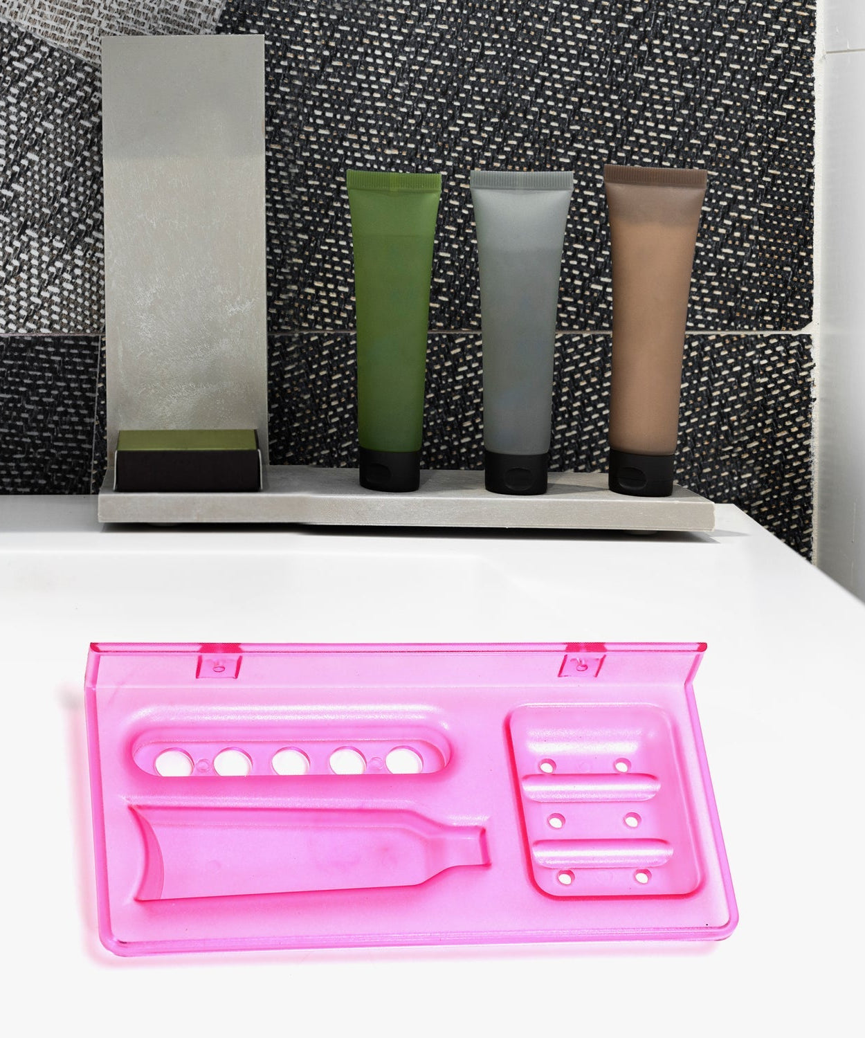 3-in-1 glass soap dish, suitable for stand use