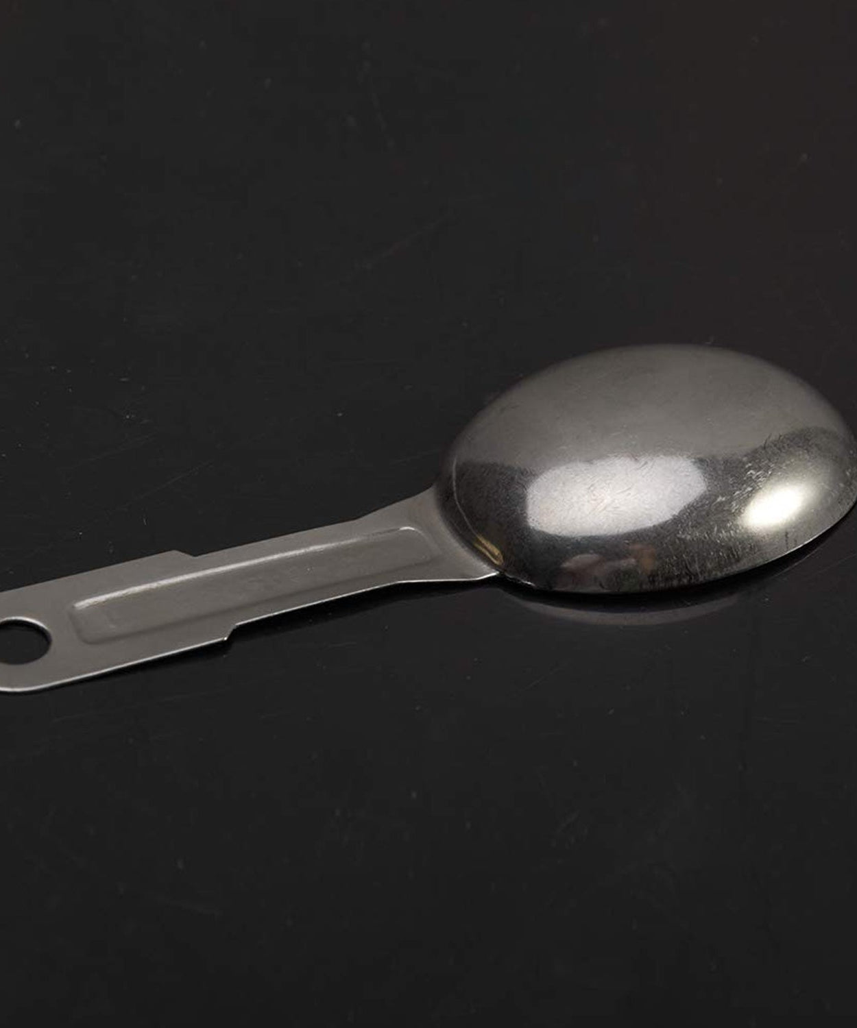 Set of 4 stainless steel measuring spoons