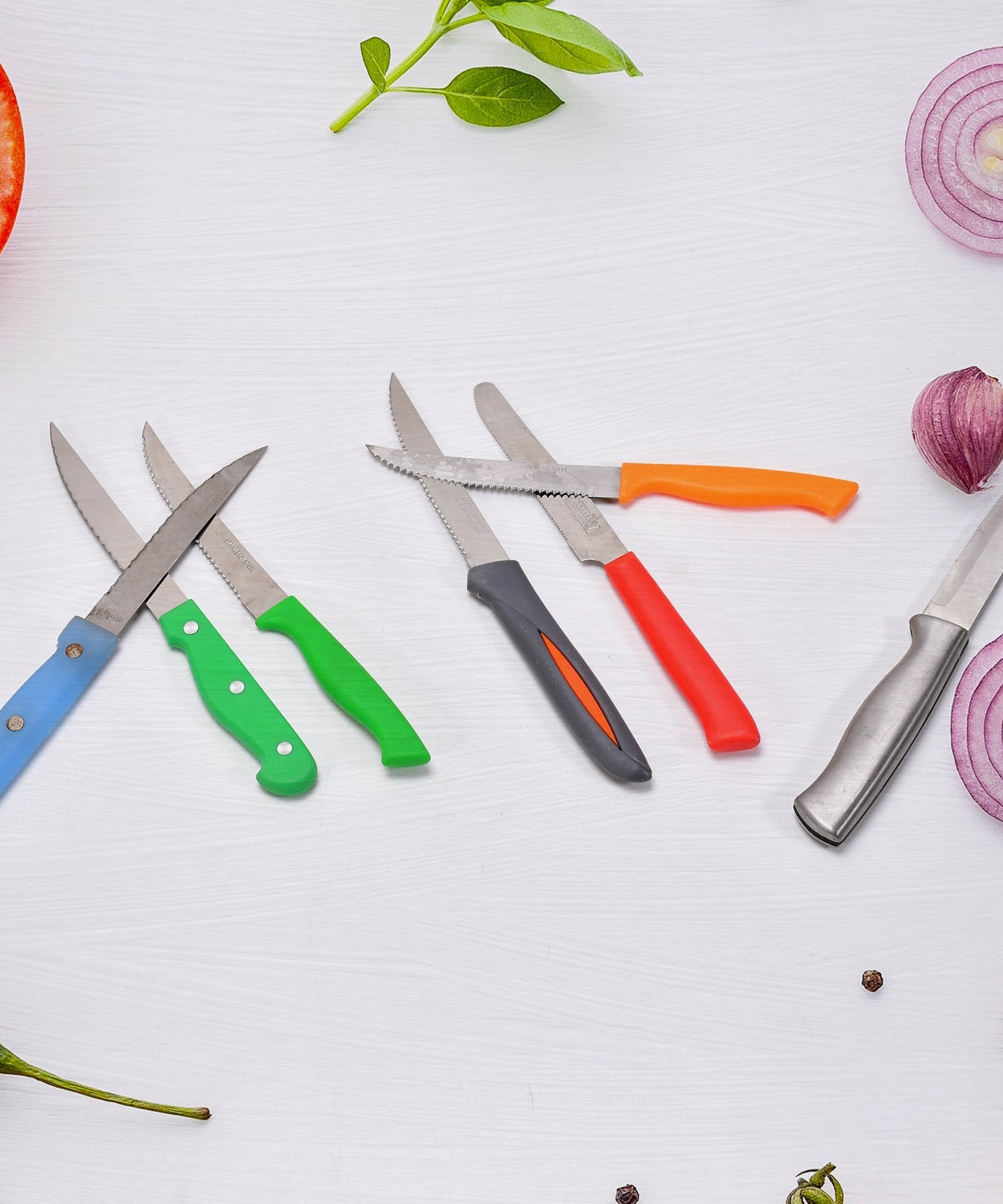 1 kg mix of kitchen knives, various types included