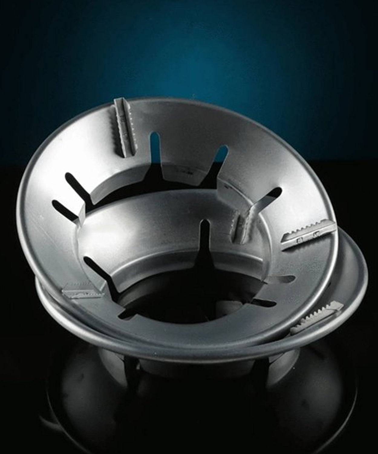 Gas stove stand with fire and wind protection