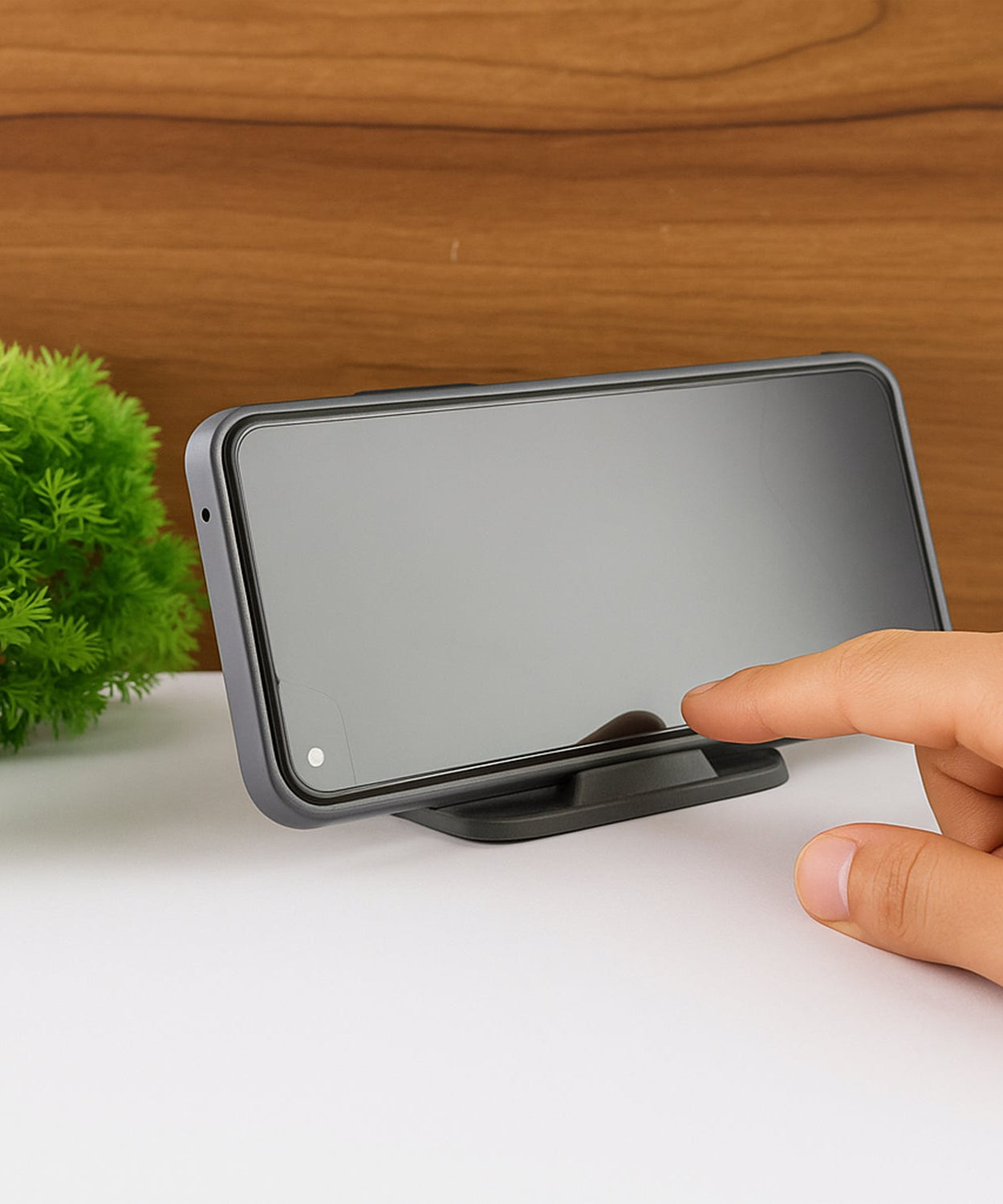 Ergonomic Black Pyramid Phone Stand 