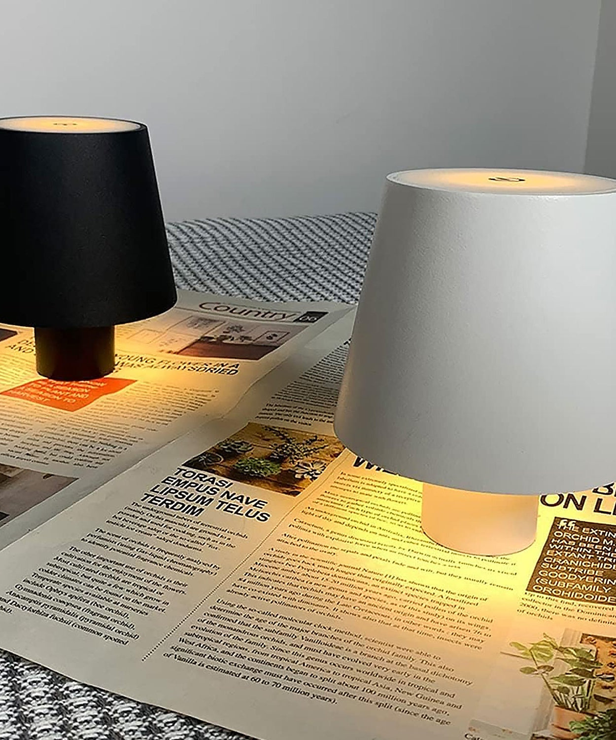 USB Rechargeable LED Bottle Lamp – 3 Color Dimmable Wireless Table Light for Home & Bar (1 Pc)