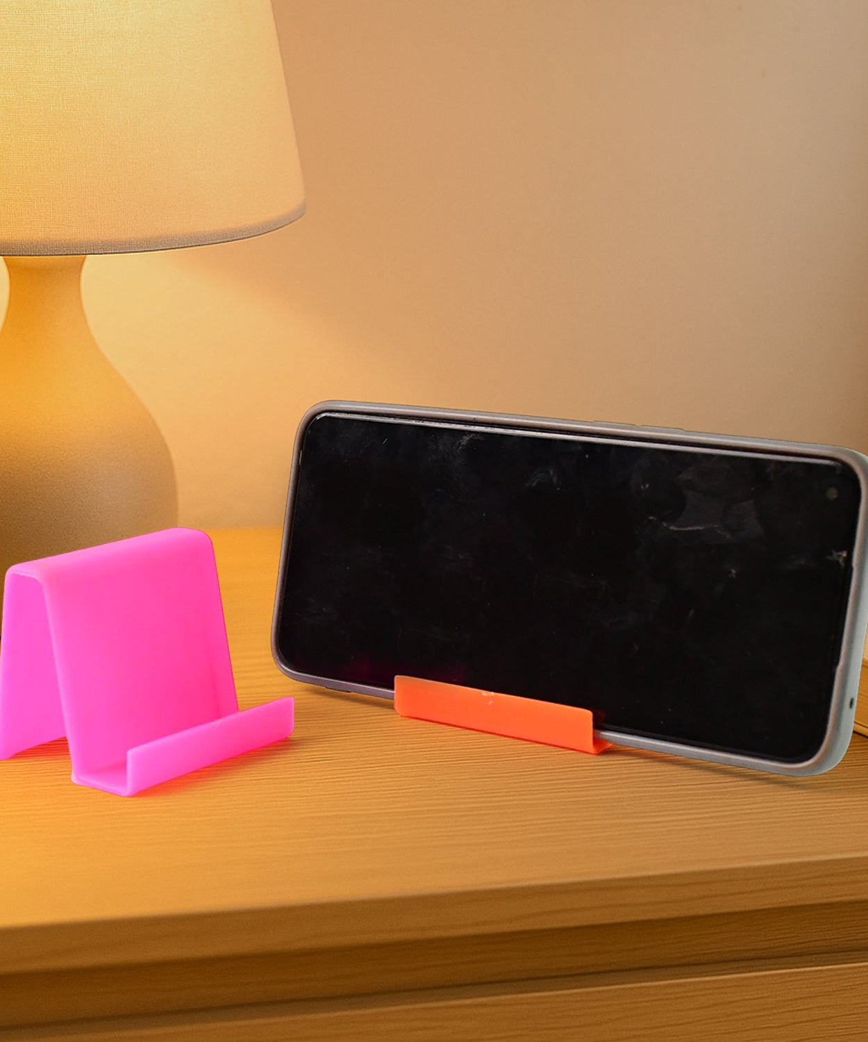 Solid Base Mobile Stand