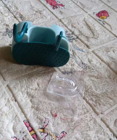 Multifunctional Cartoon Sticky Punch Free Mop Holder Wall Mounted Broom Organizer Cleaning Tools Holder Hanger, Self Adhesive Cute Cow Head Suction Cup Hanging Hook for Bathroom Kitchen (1 Pc)