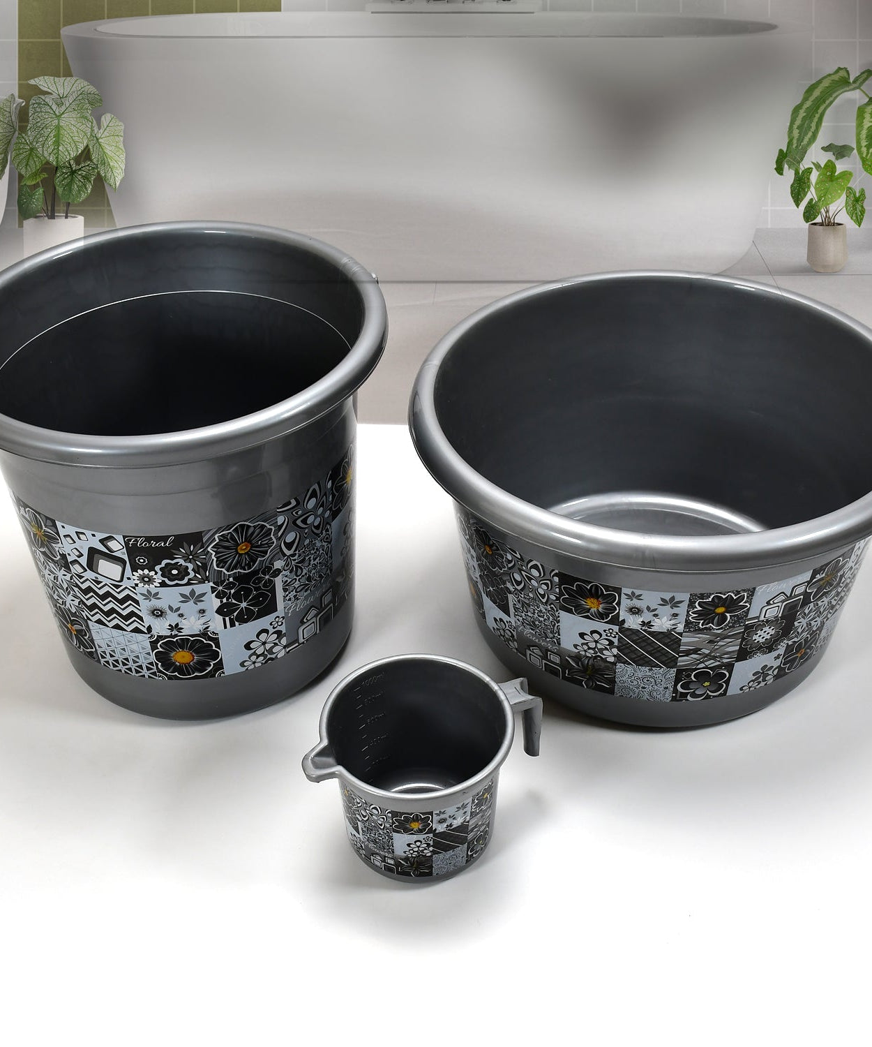 Large capacity bathroom set of 7 pieces