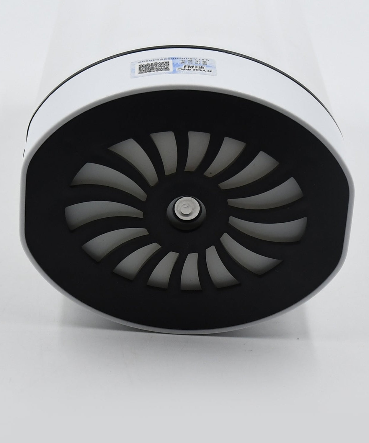 Small humidifier with light effects, perfect for bedroom or car use.