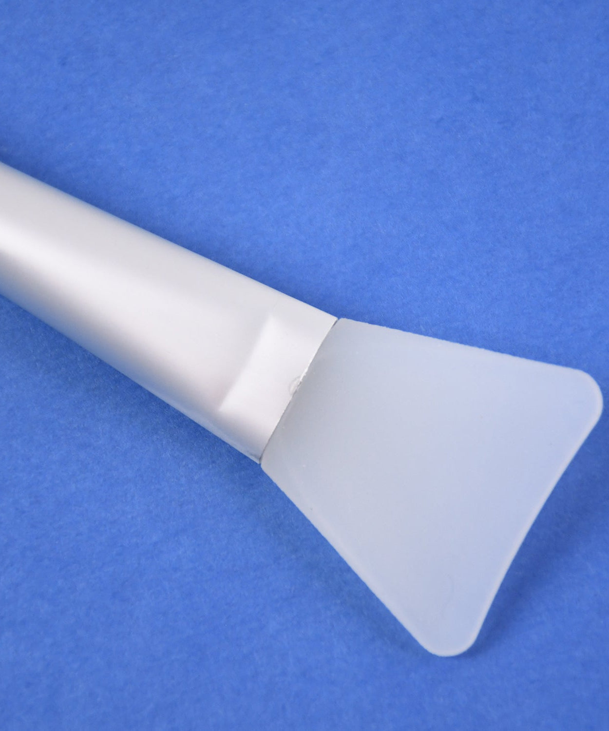 Zen Glow Silicone Brush