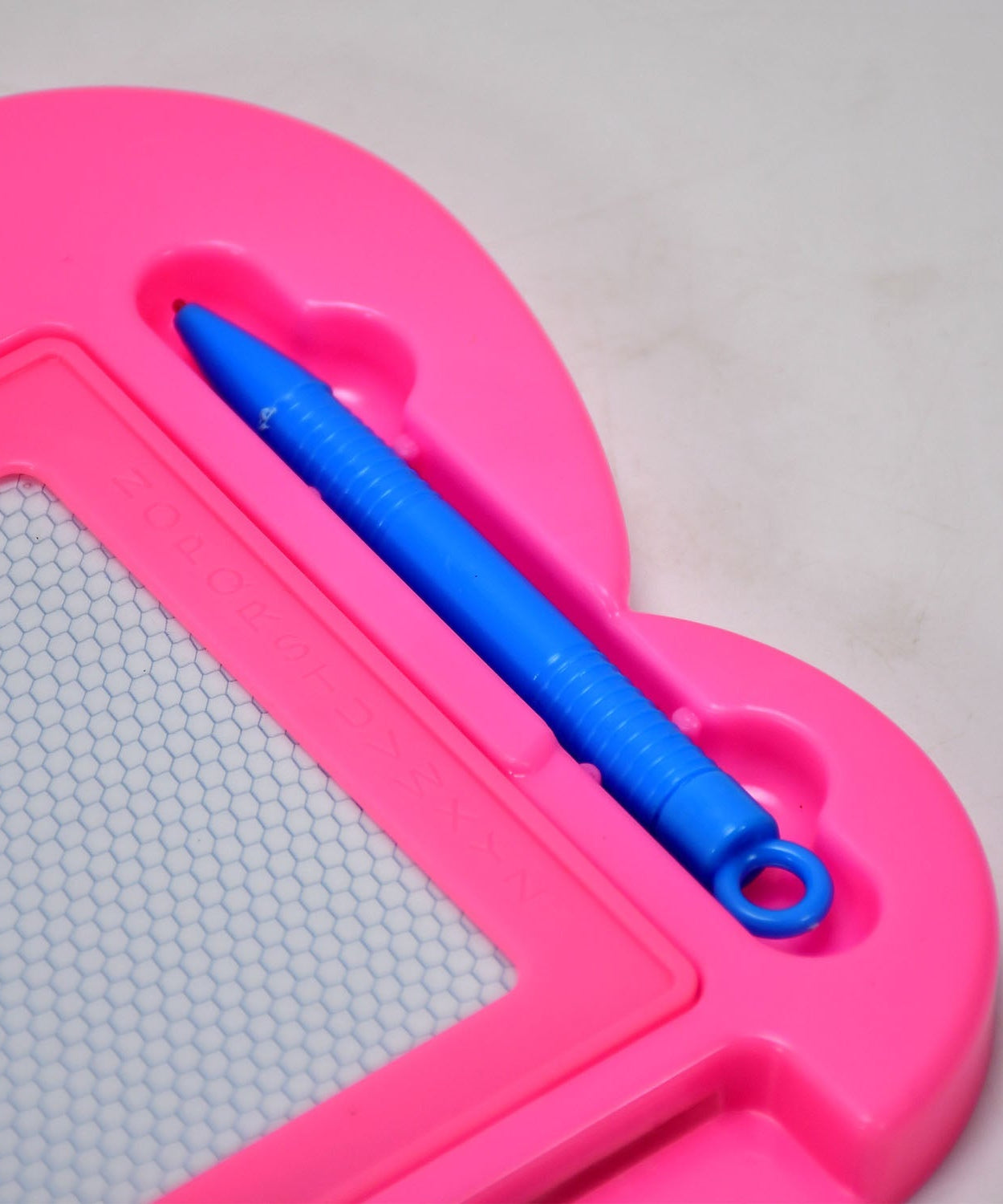 Magnetic writing slate with drawing board and eraser for kids