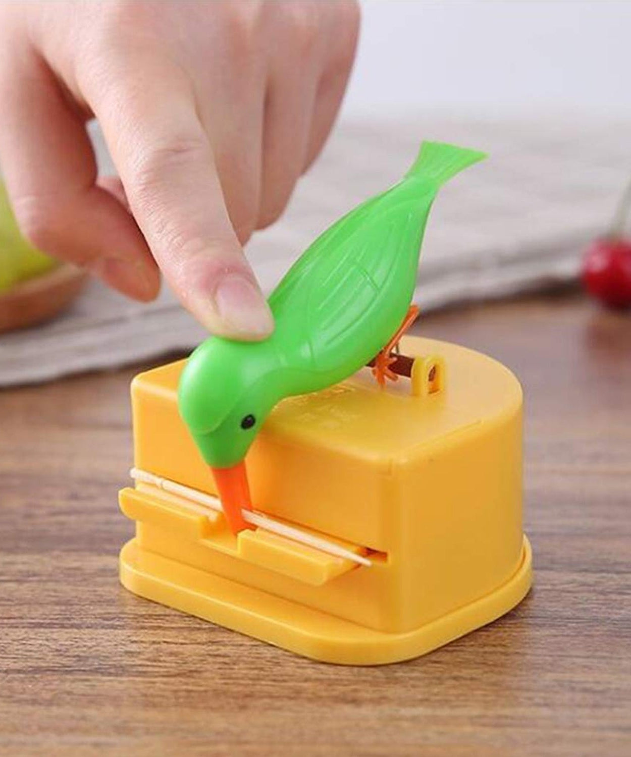 Portable Automatic Bird Toothpick Storage Box