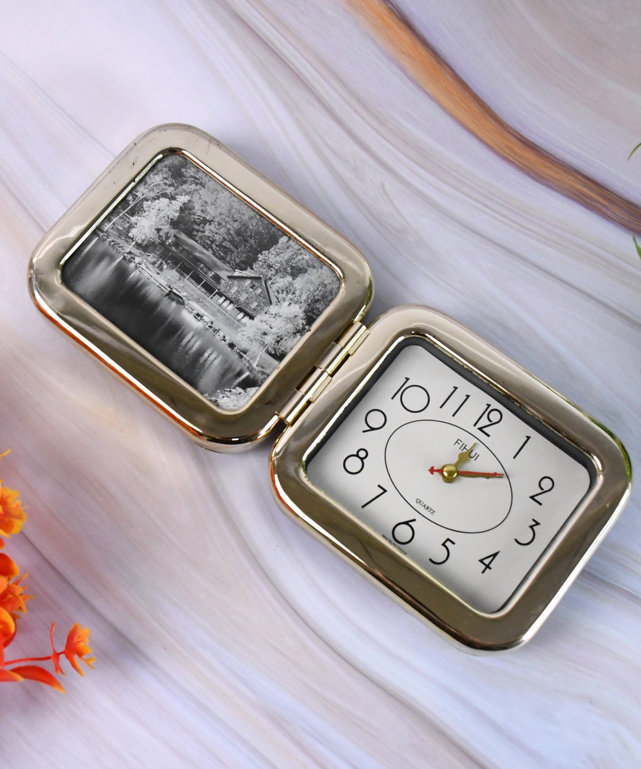 Plastic Foldable Desk Clock (1 Pc / With Box)