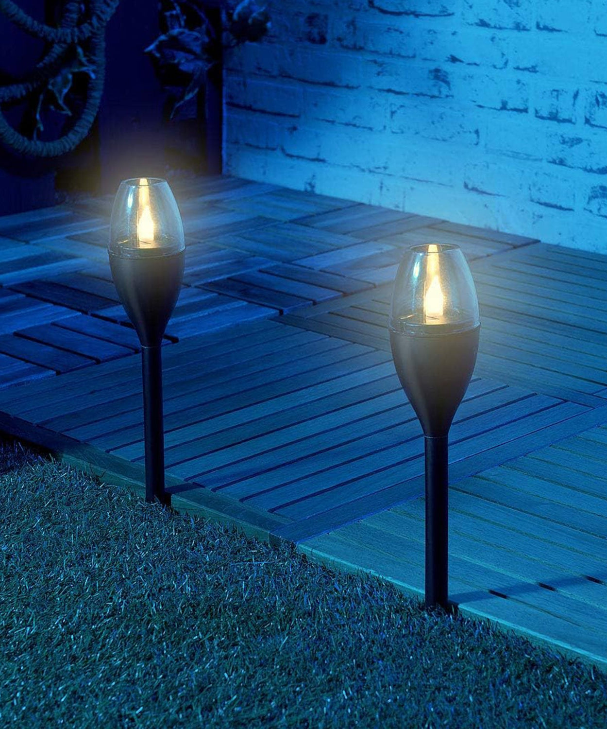 Bright Sol Pathway Lantern