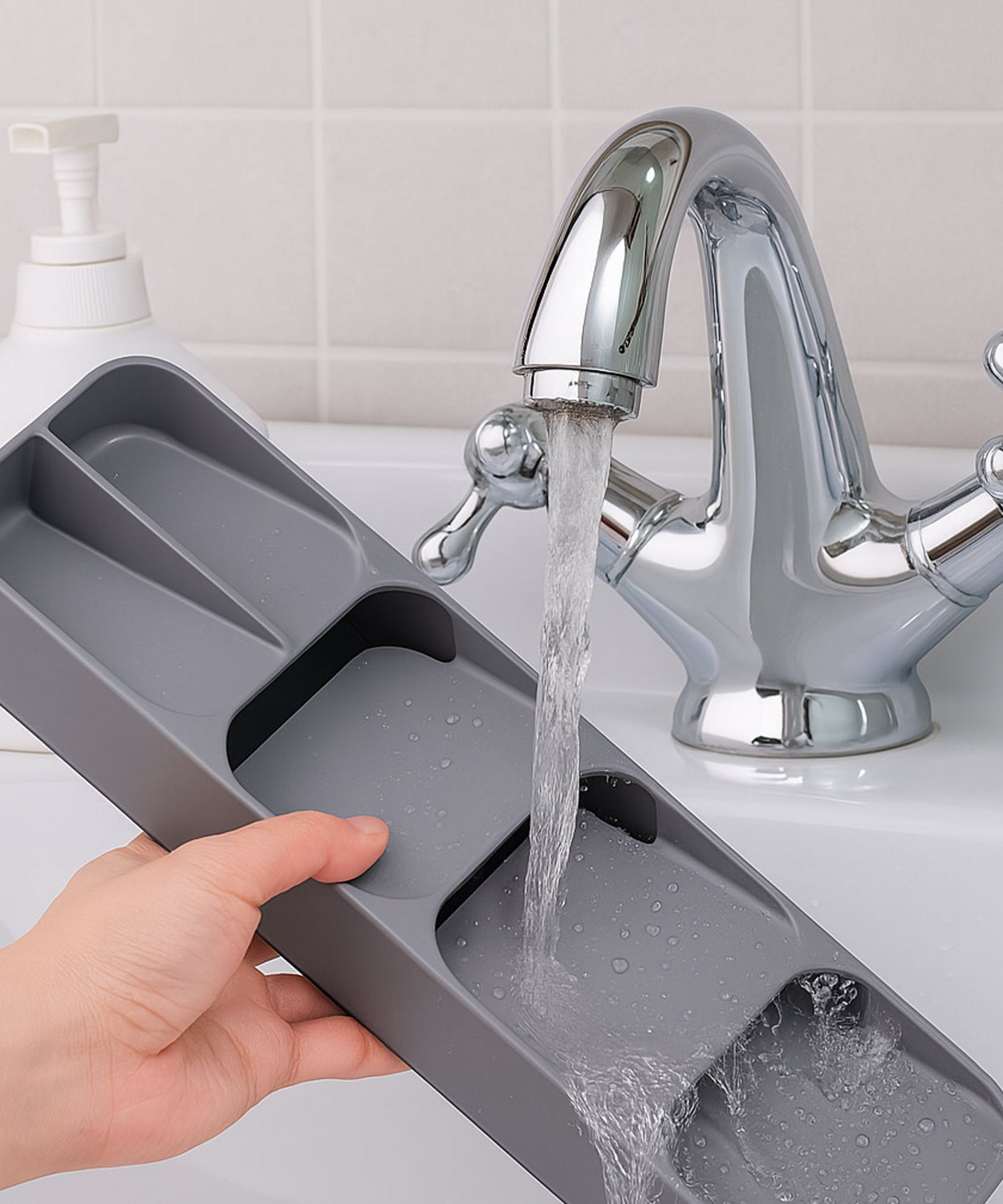 1 Pc Cutlery Tray Box Used For Storing Cutlery Items And Stuffs Easily And Safely.