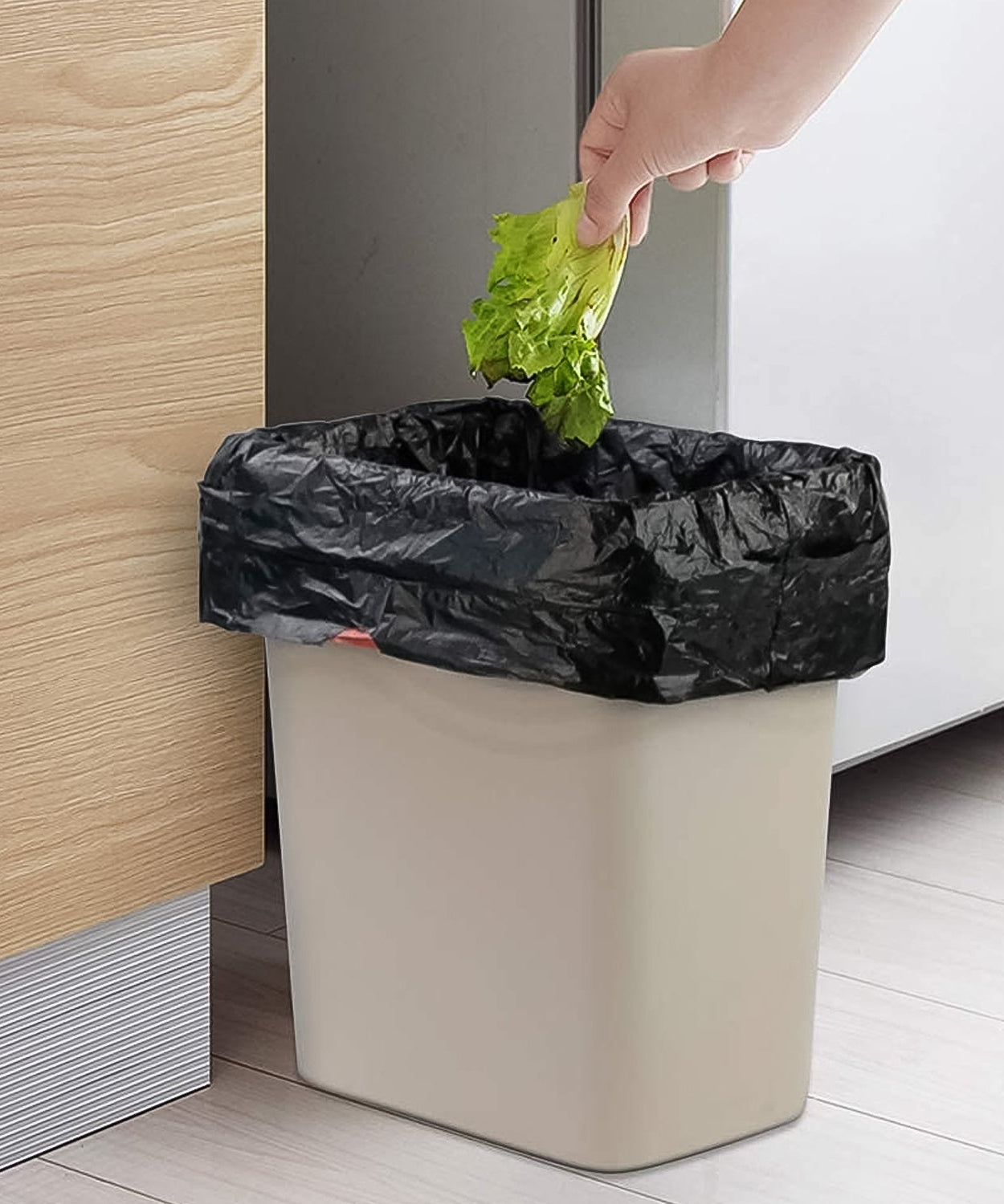 Bio-degradable Eco Friendly Garbage / Trash Bags Rolls (50x60 Cm / 1 Pc)