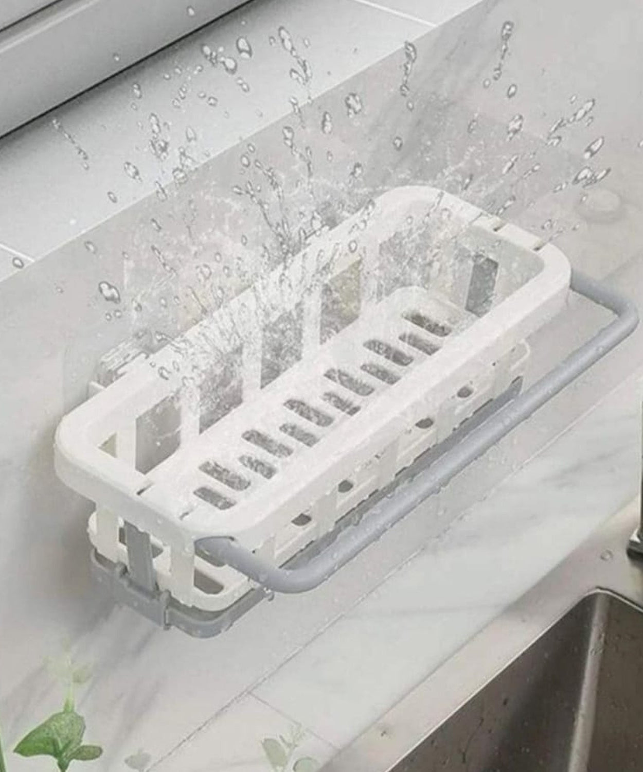 Multipurpose Platic Hanging Drain Rack Retractable Sponge Storage Hanging Rack With Adhesive Hook for Kitchen and Bathroom Dishcloth Holders Basket Drying Tray Organizer