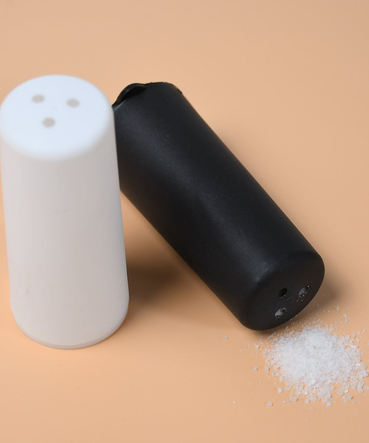 Stainless steel salt pepper set