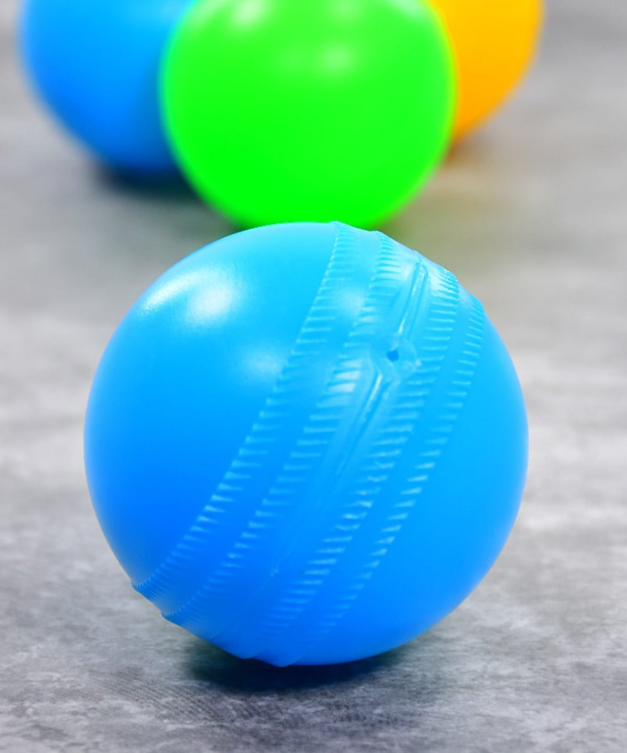 Colorful balls for toddlers' play pits and tunnels.