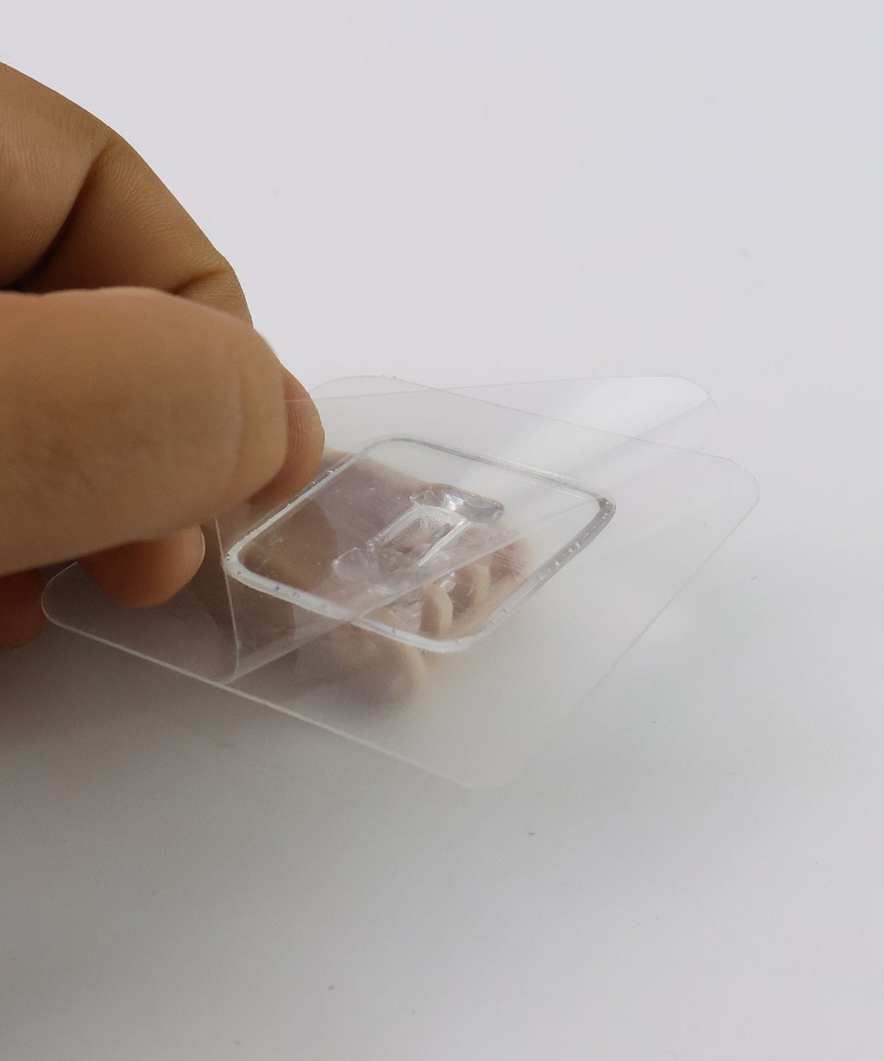 Easy Hang Self-Adhesive Rack