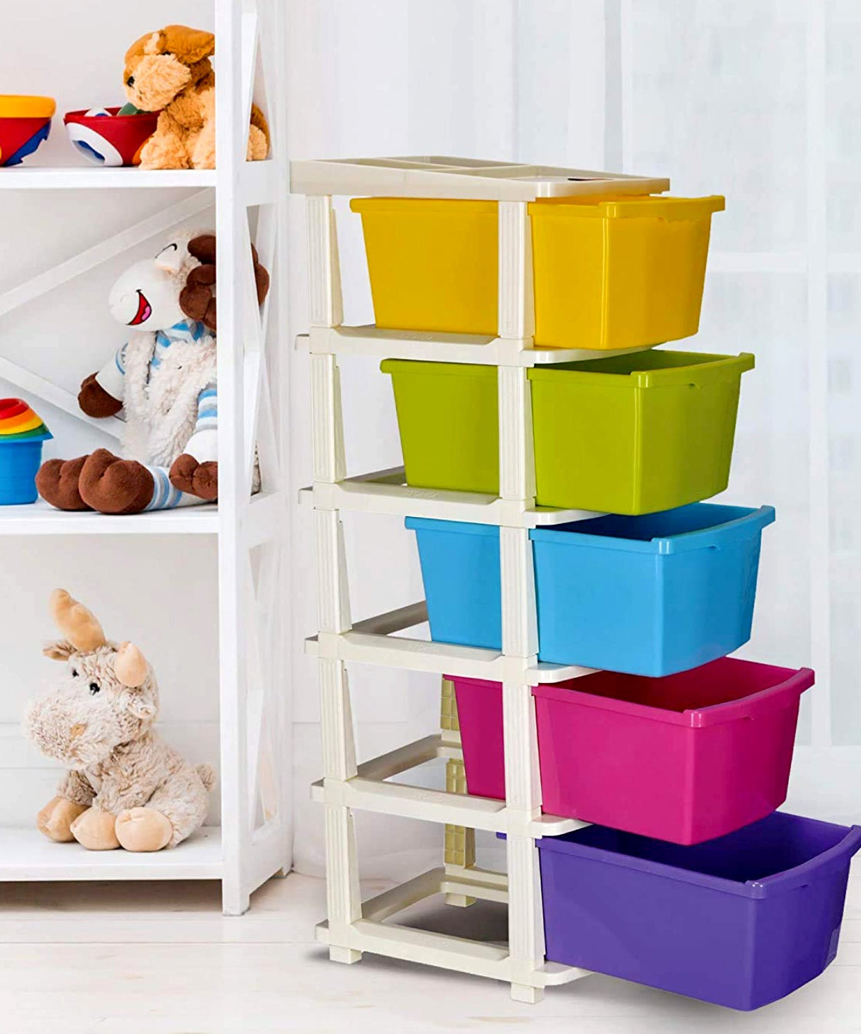 Drawer organizer with multiple compartments.