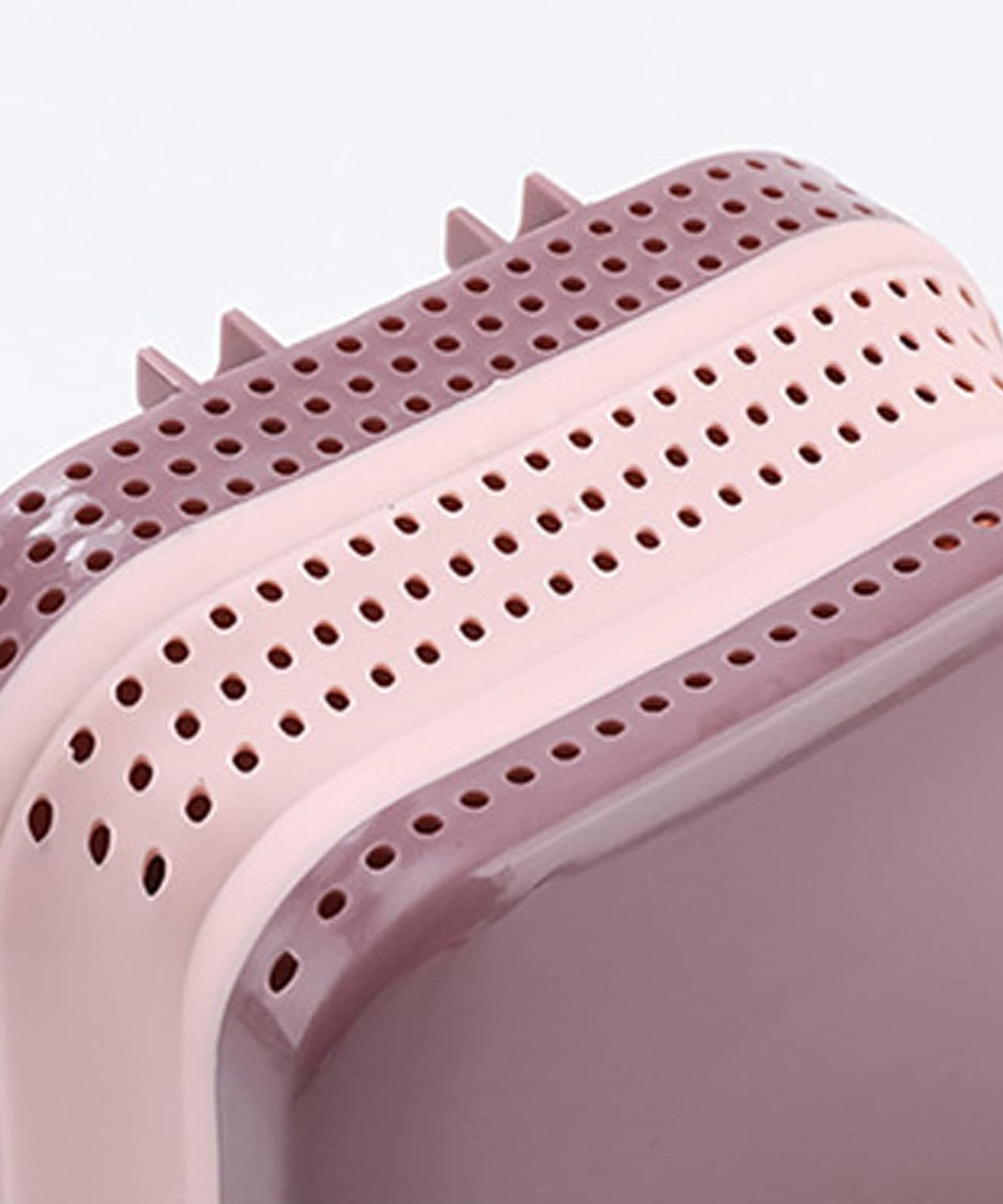 Small sink drain basket with ergonomic handle and foldable design