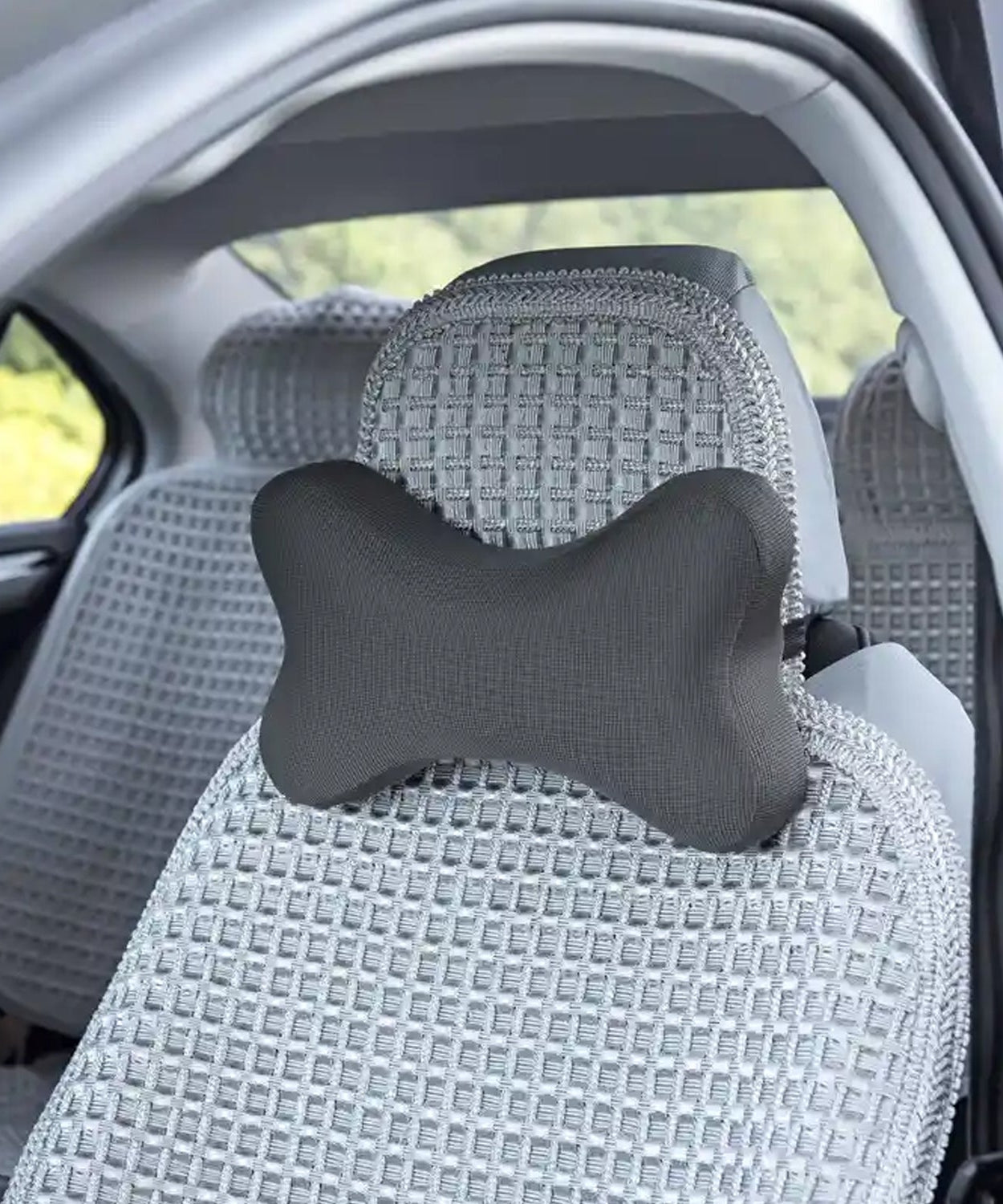 Back view of the microbead roll neck pillow.