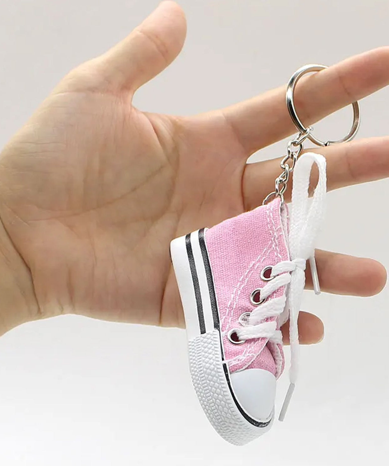Mini Shoes Keychain, Stylish, Accessories for Perfect Gift, Backpacks (1 Pc)