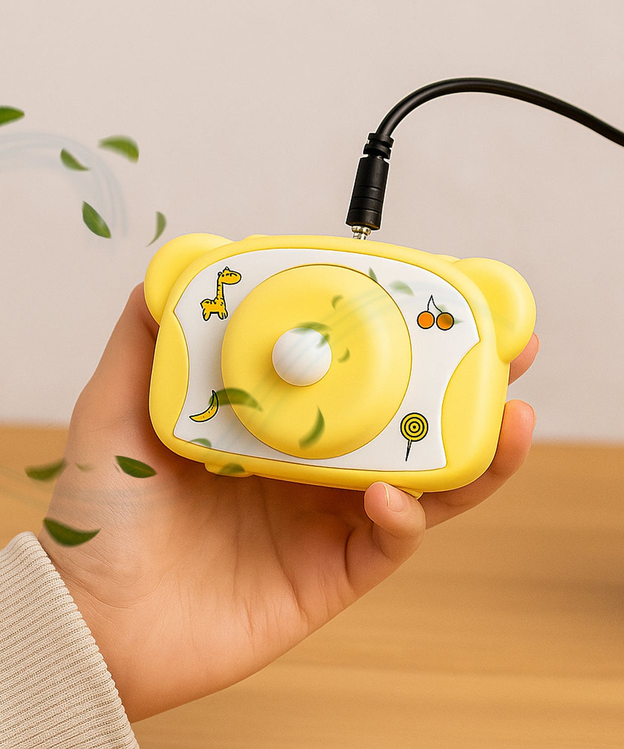 Cute Bear-Shaped Mini Rechargeable Fan (1 Pc)