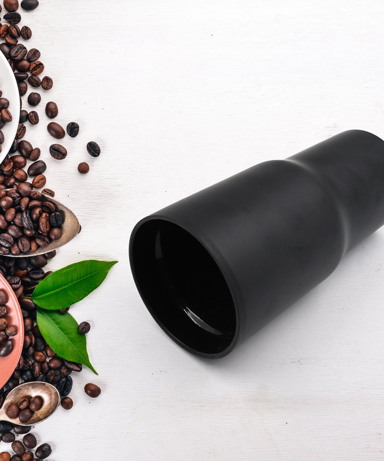 Stainless steel coffee cup for daily use, perfect for travel.