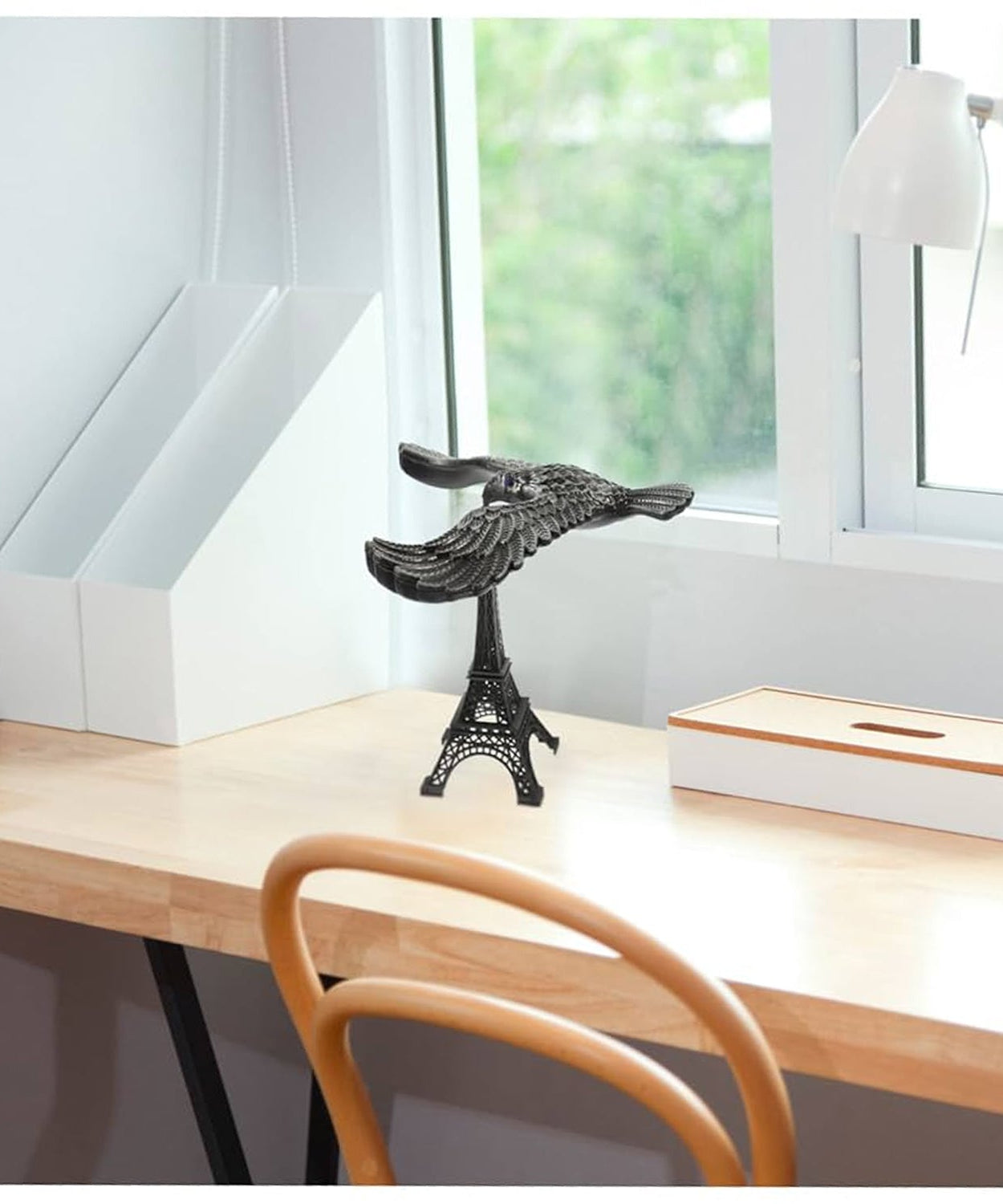 Balancing Bird Metal Eiffel Tower Statue Balance Eagle Toy (1 Set)
