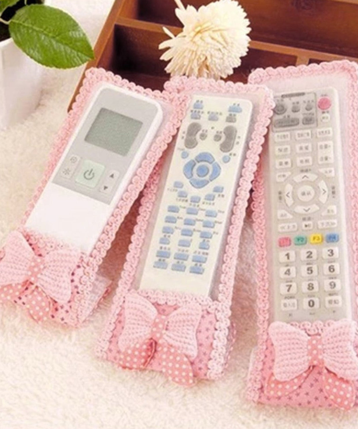 Bow knot remote control cover for dust protection