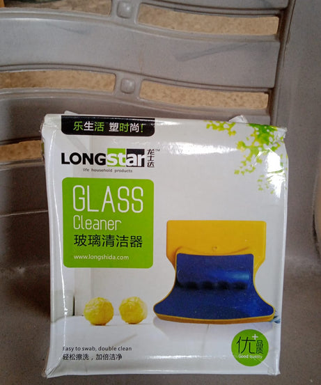 Glass cleaning tool with double-sided pads, focusing on its design for efficient cleaning of window surfaces