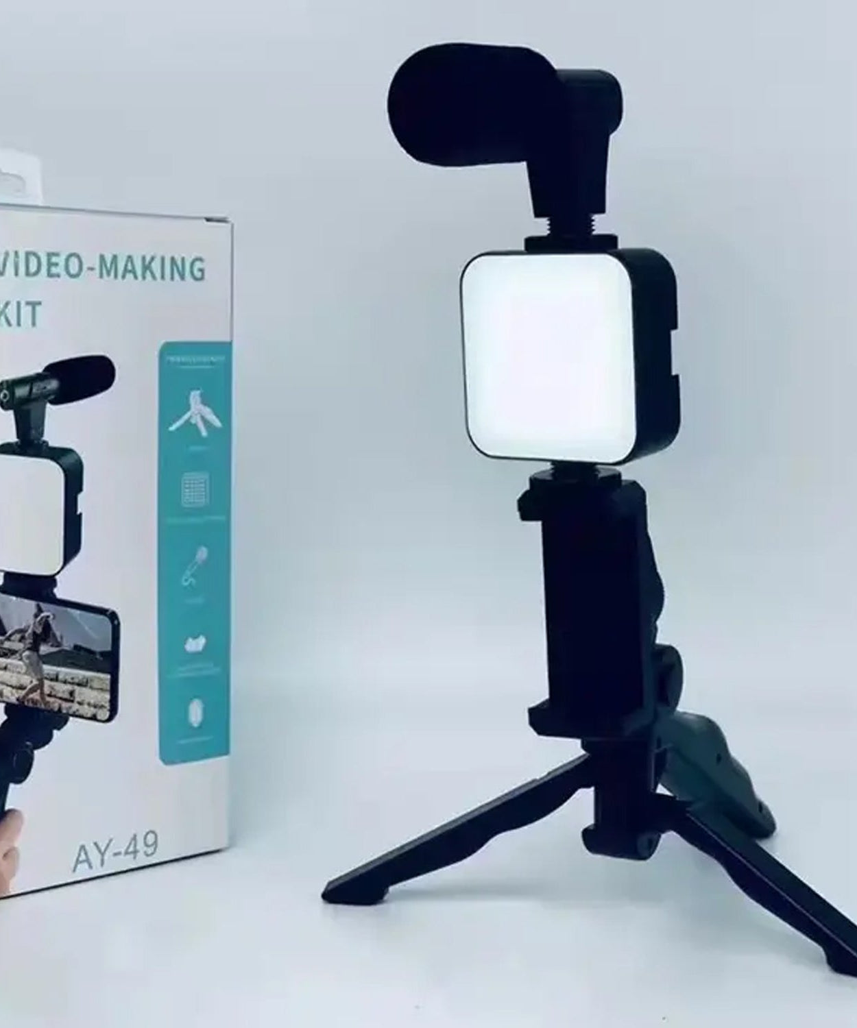 Vlogging kit with mic and mini tripod