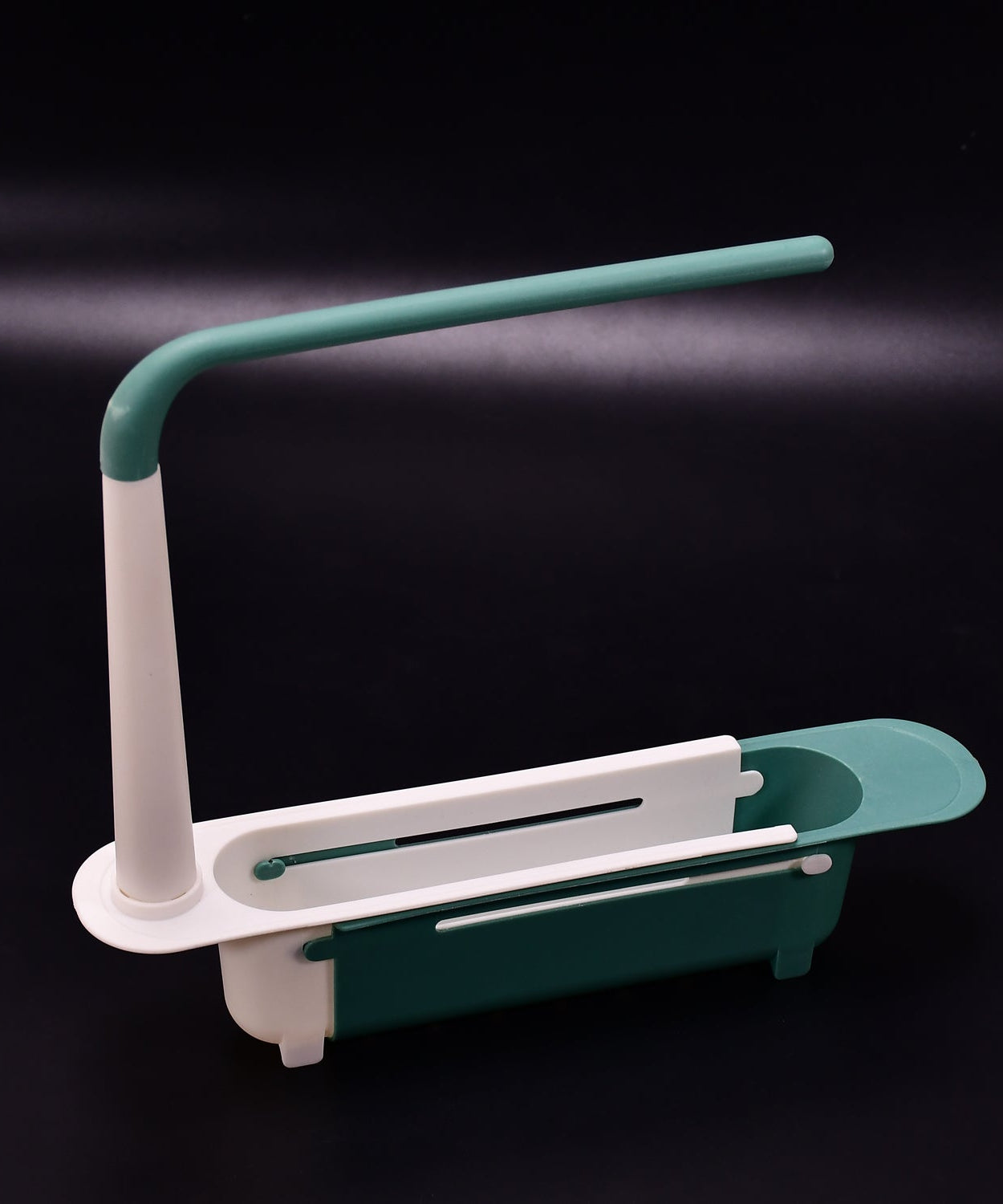 Expandable drying basket rack for kitchen use