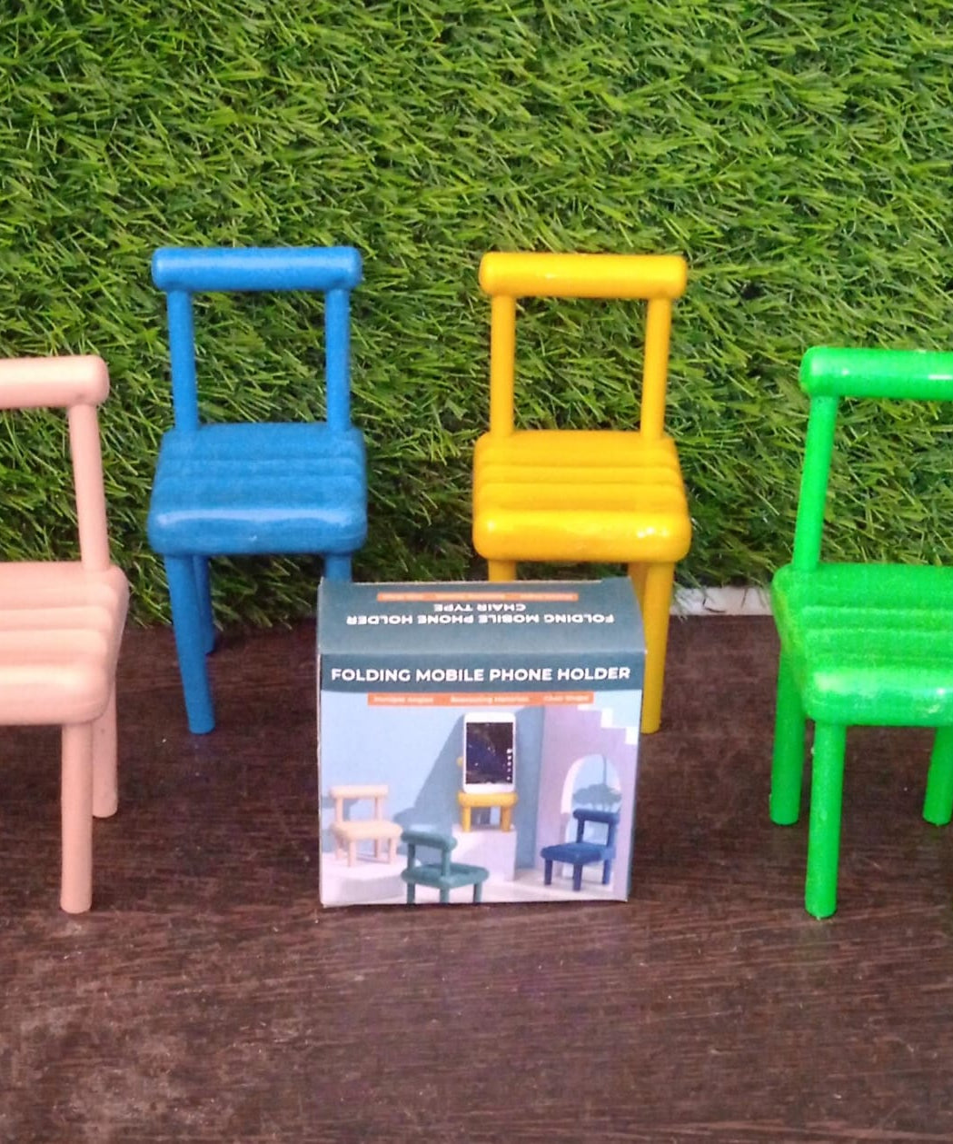 Mini Chair Mobile Phone Holder – Portable & Stylish Stand for All Smartphones, Ideal for Desk & Office Use (1 Pc)