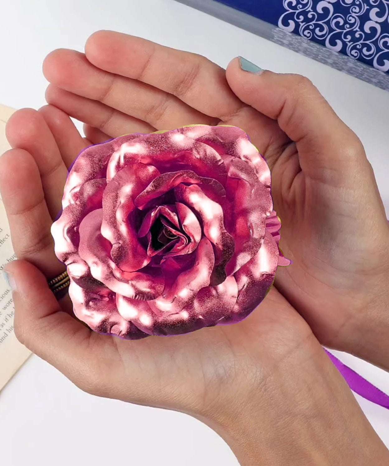 Gold Rose Artificial Rose Flower With Gift Box, Plastic Flowers Best Gifts for Friend Girl Wife Women, Golden Rose Gift for Valentine's Day, Mother's Day, Anniversary, Birthday, Wedding, Gold (1 Pc)