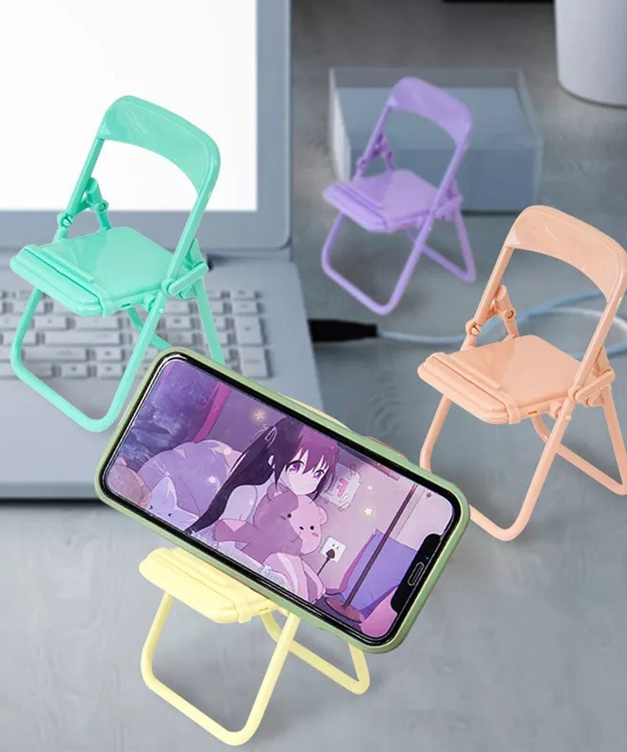 Modern mobile holder designed for stability and ease of use.