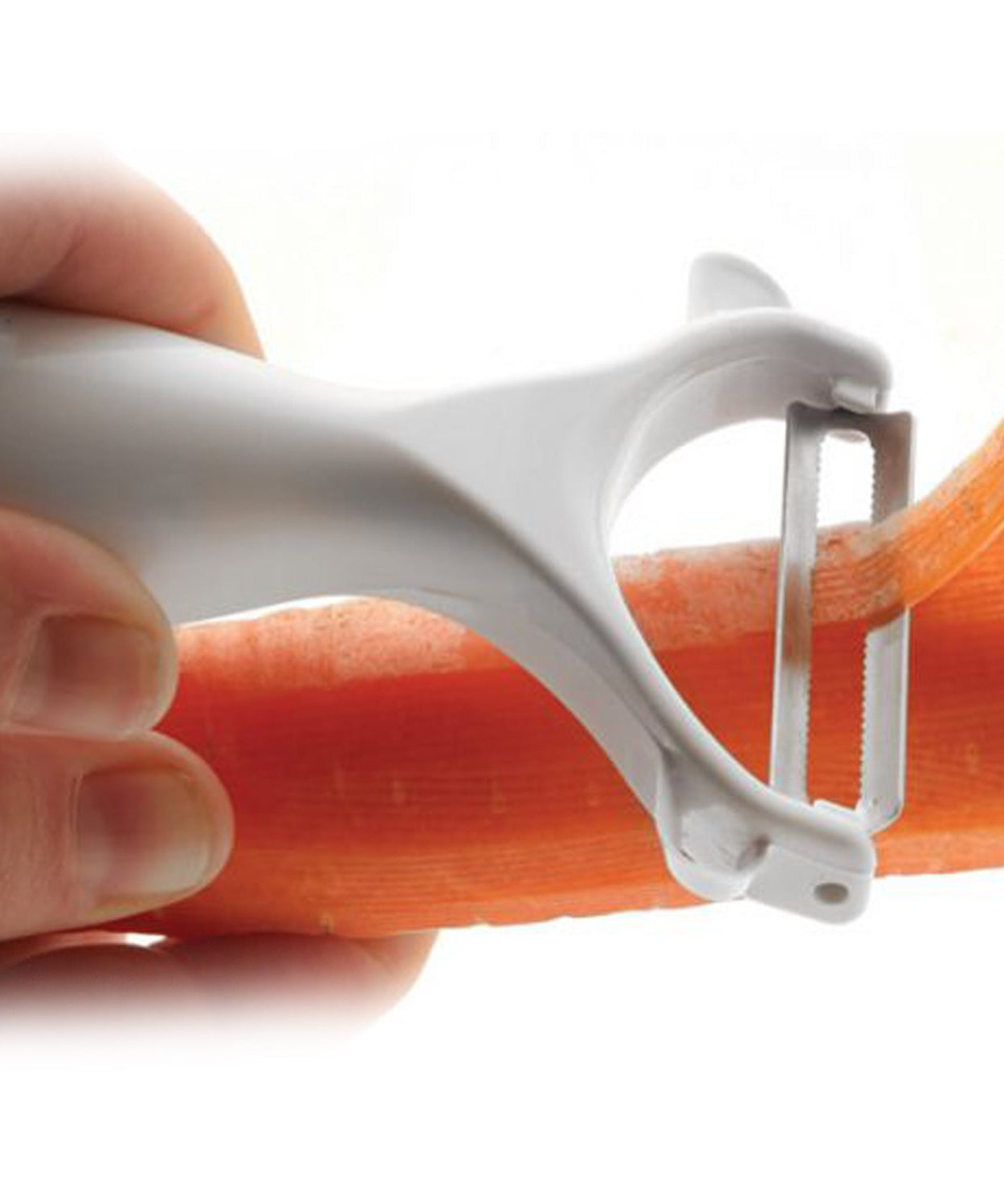 Compact and sharp peeler for precision peeling of vegetables and fruits.