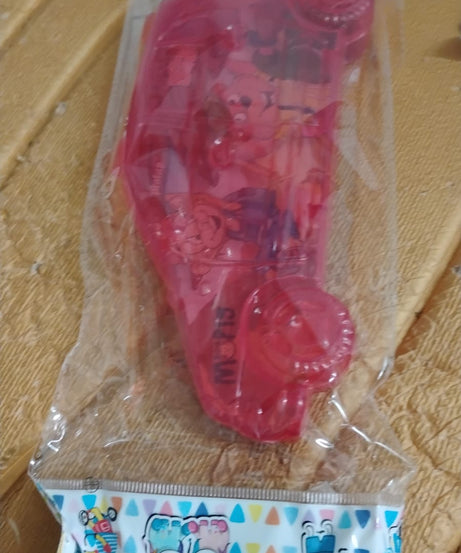 Car Shape Plastic Compass Box for Kids (1 Pc)