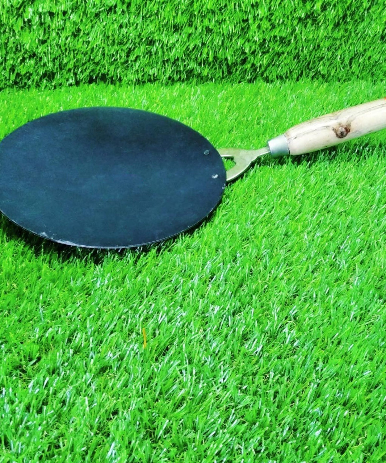 Wooden Handle Roti Tawa