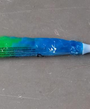 Feather duster with colorful design