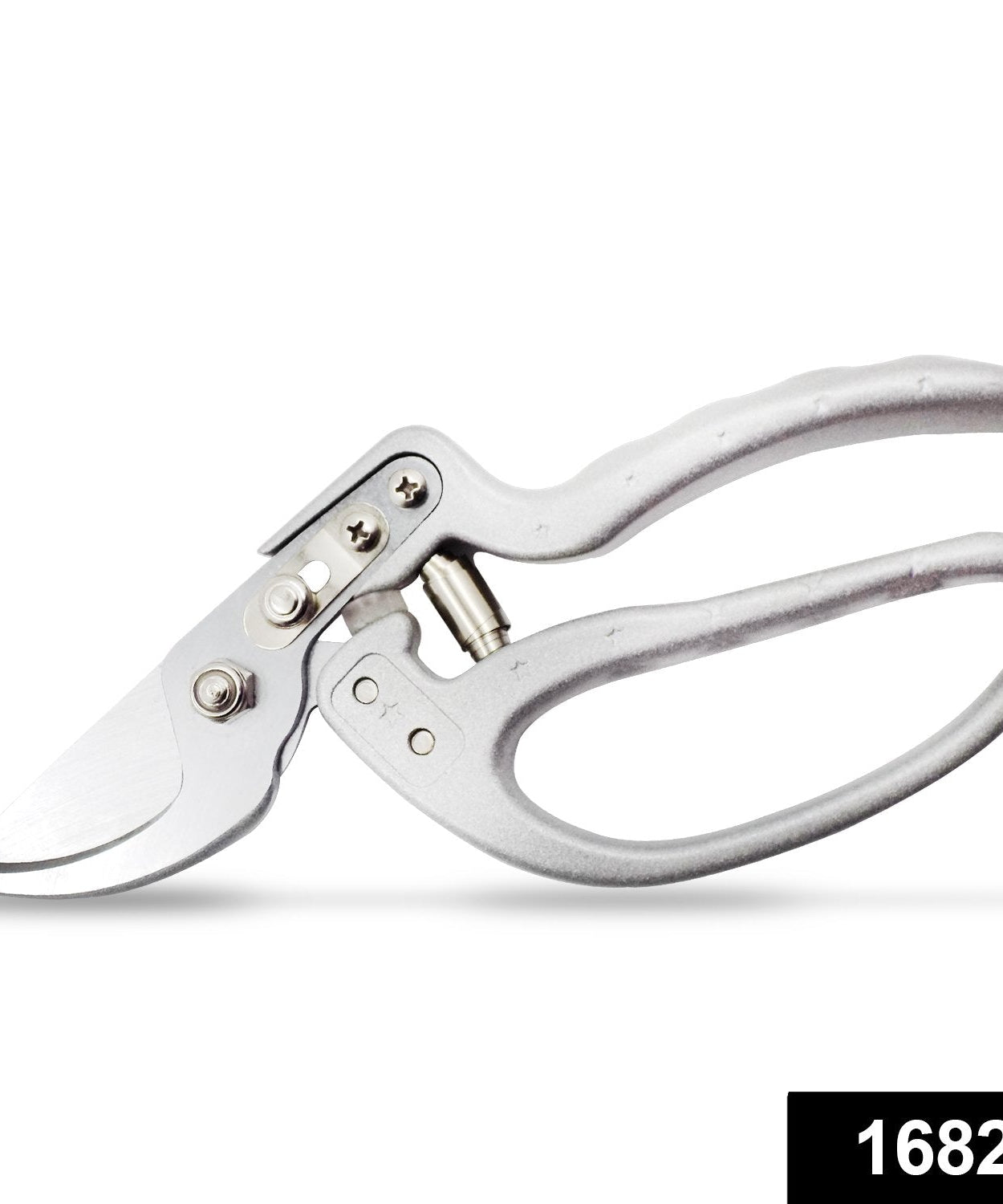 All-purpose pruning shear for gardening tasks