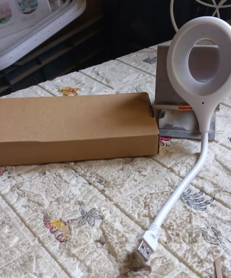 LED USB Light for Laptop, 16 LED Night Lights for Bedroom, Lightweight Small LED Reading Light Lamp with Flexible Neck, Desk Light for Home, Travel, Study, Office (1 Pc)