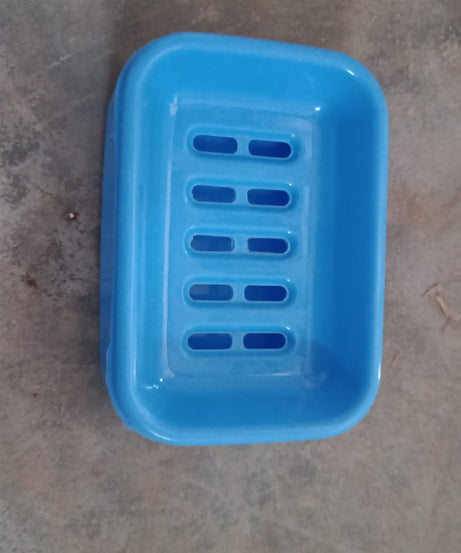 Covered plastic soap holder, helps in maintaining soap longevity.