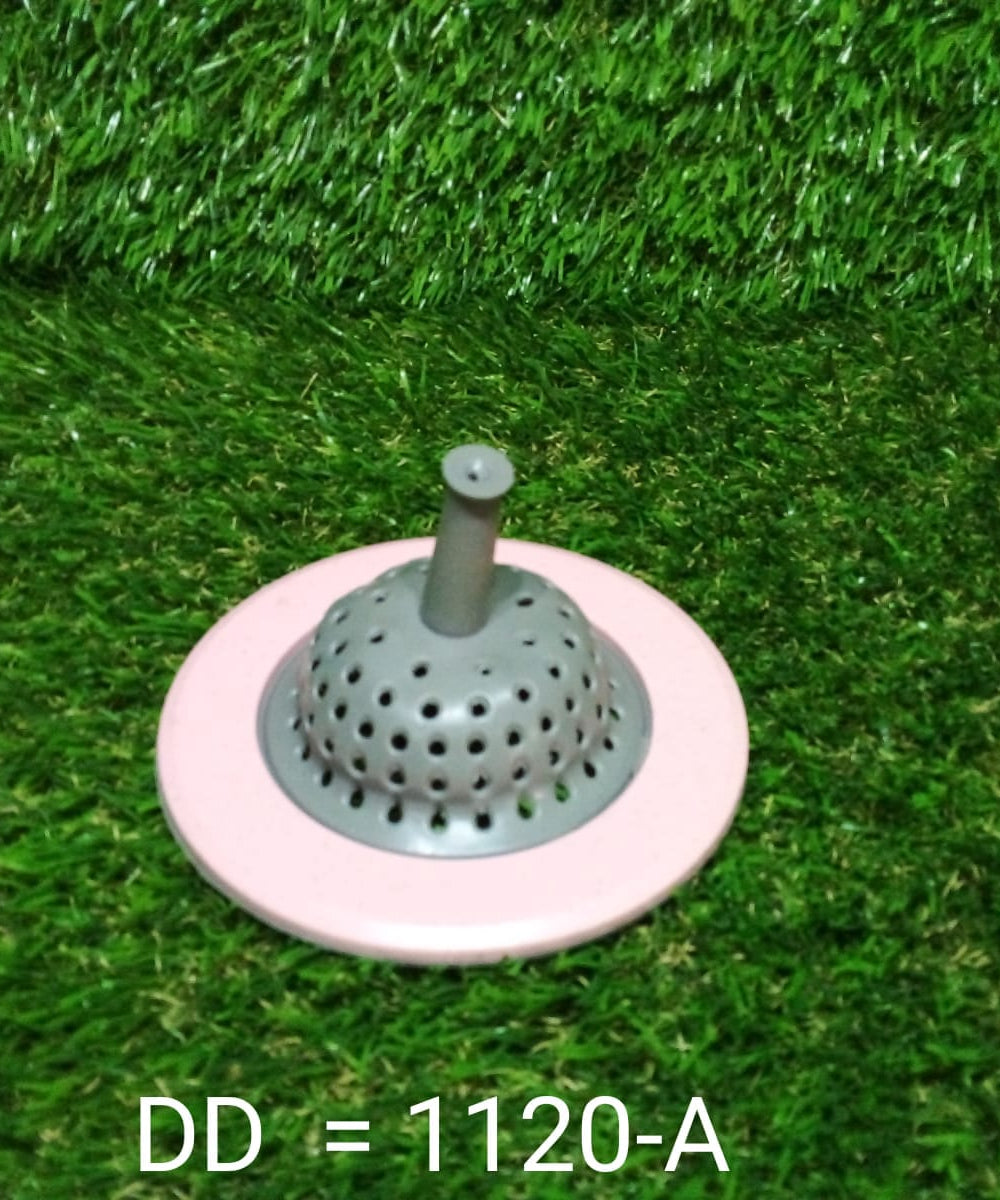 Silicone strainer, prevents clogs in kitchen sink