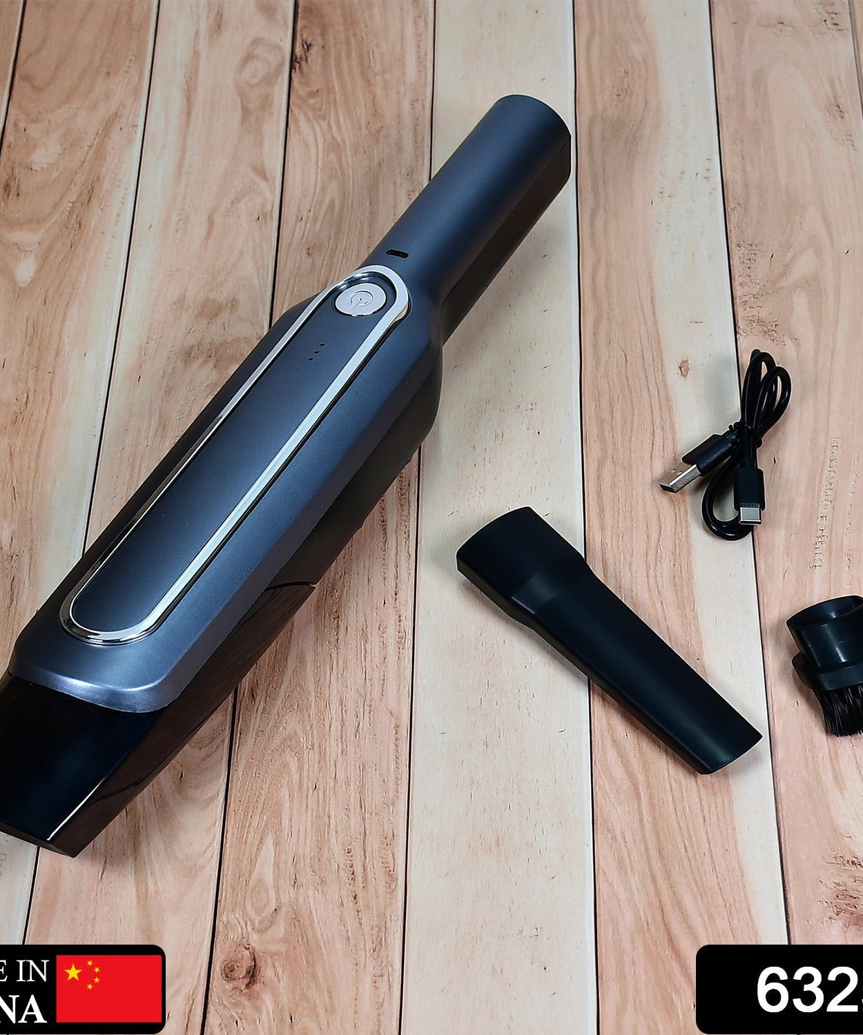 Compact vacuum cleaner with strong suction power