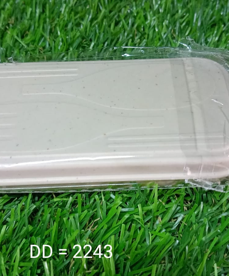 Detachable travel utensils with case.