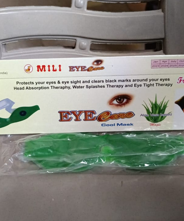 Eye mask for sleep and reducing eye puffiness