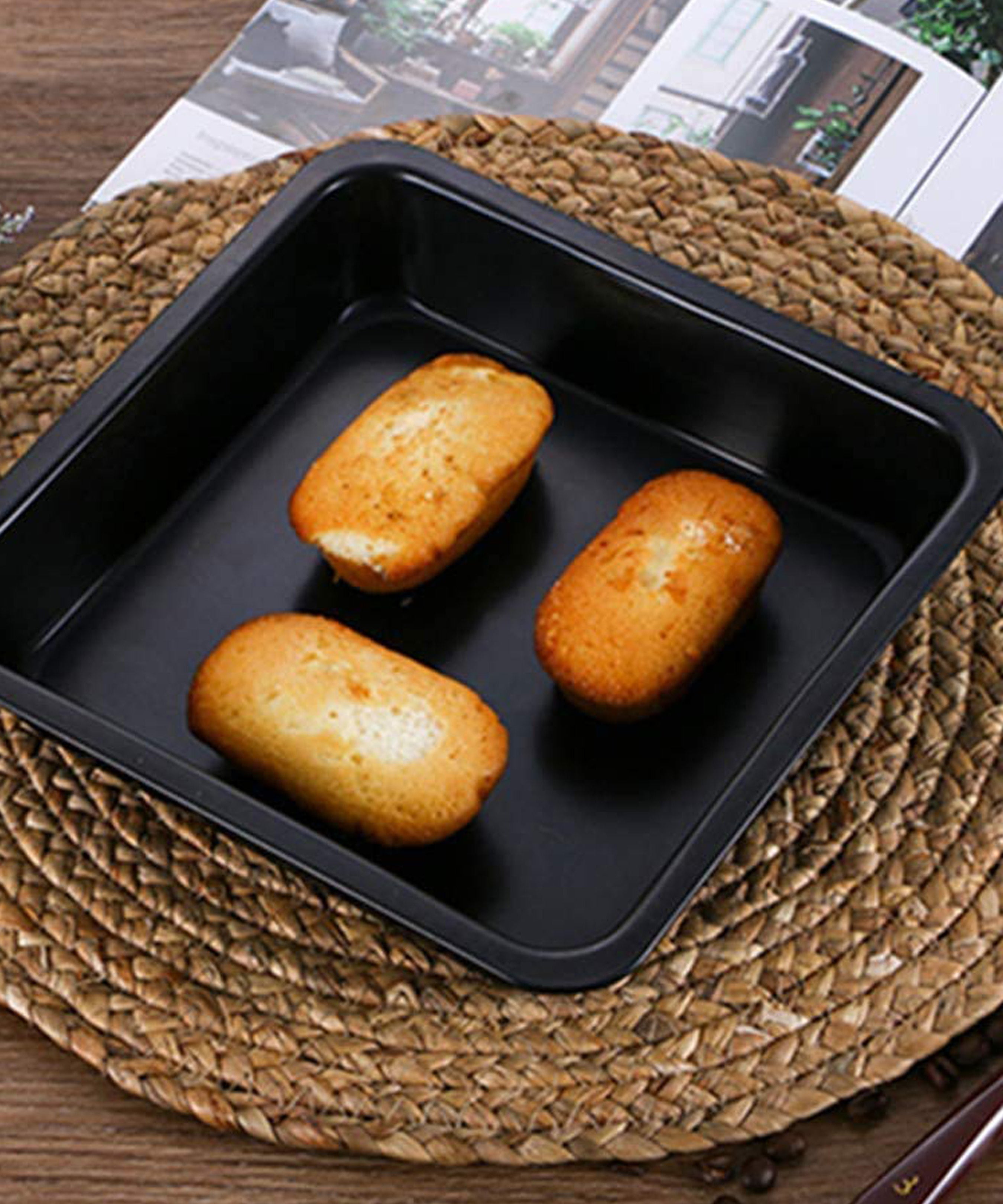 Carbon steel baking set