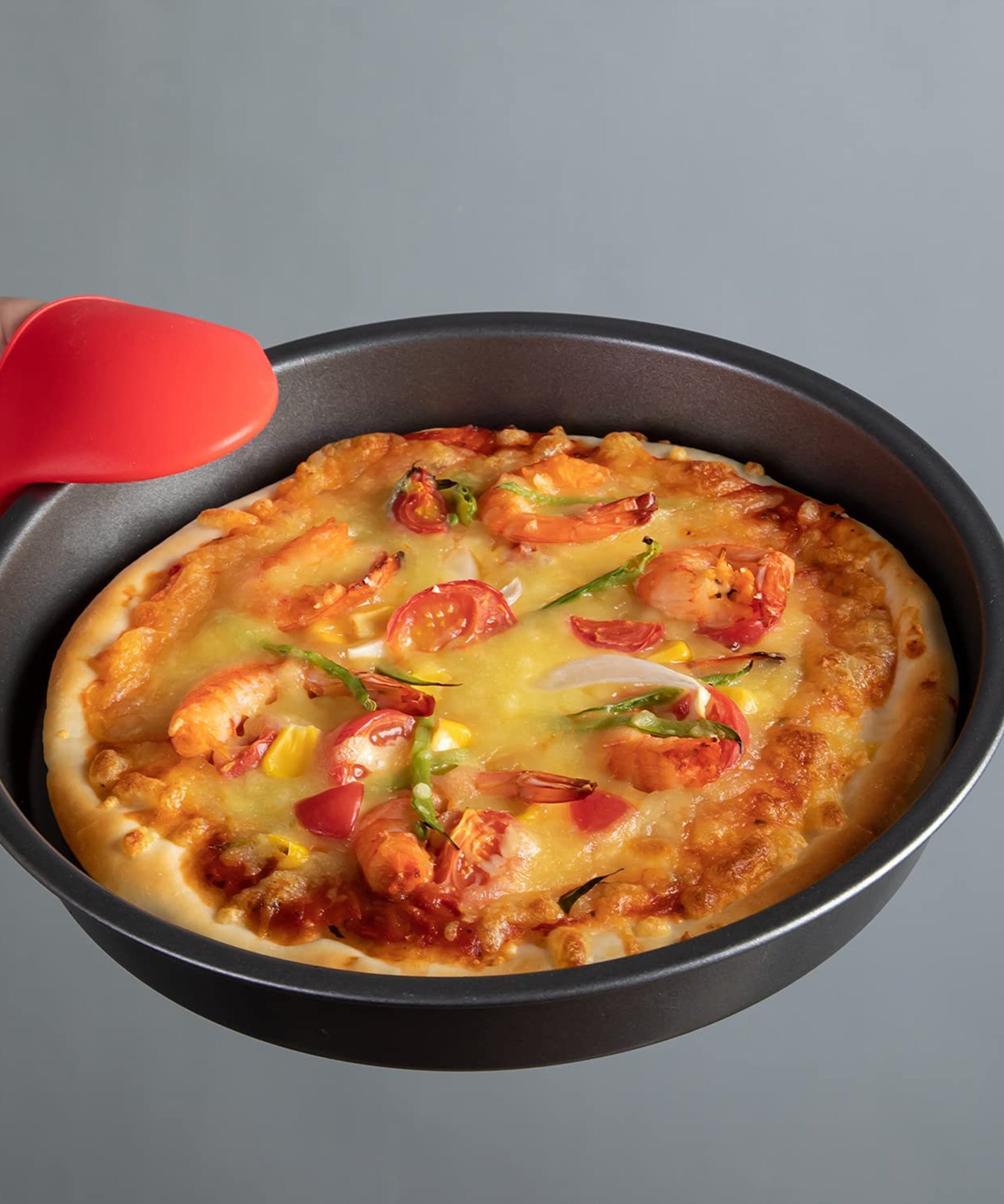 Carbon steel bakeware